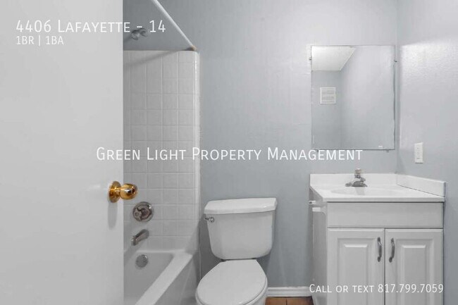 Building Photo - 4406 Lafayette-14