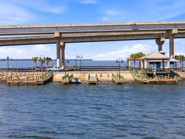 Building Photo - 128 Bay Magnolia Ln