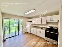 Building Photo - 306 6th St