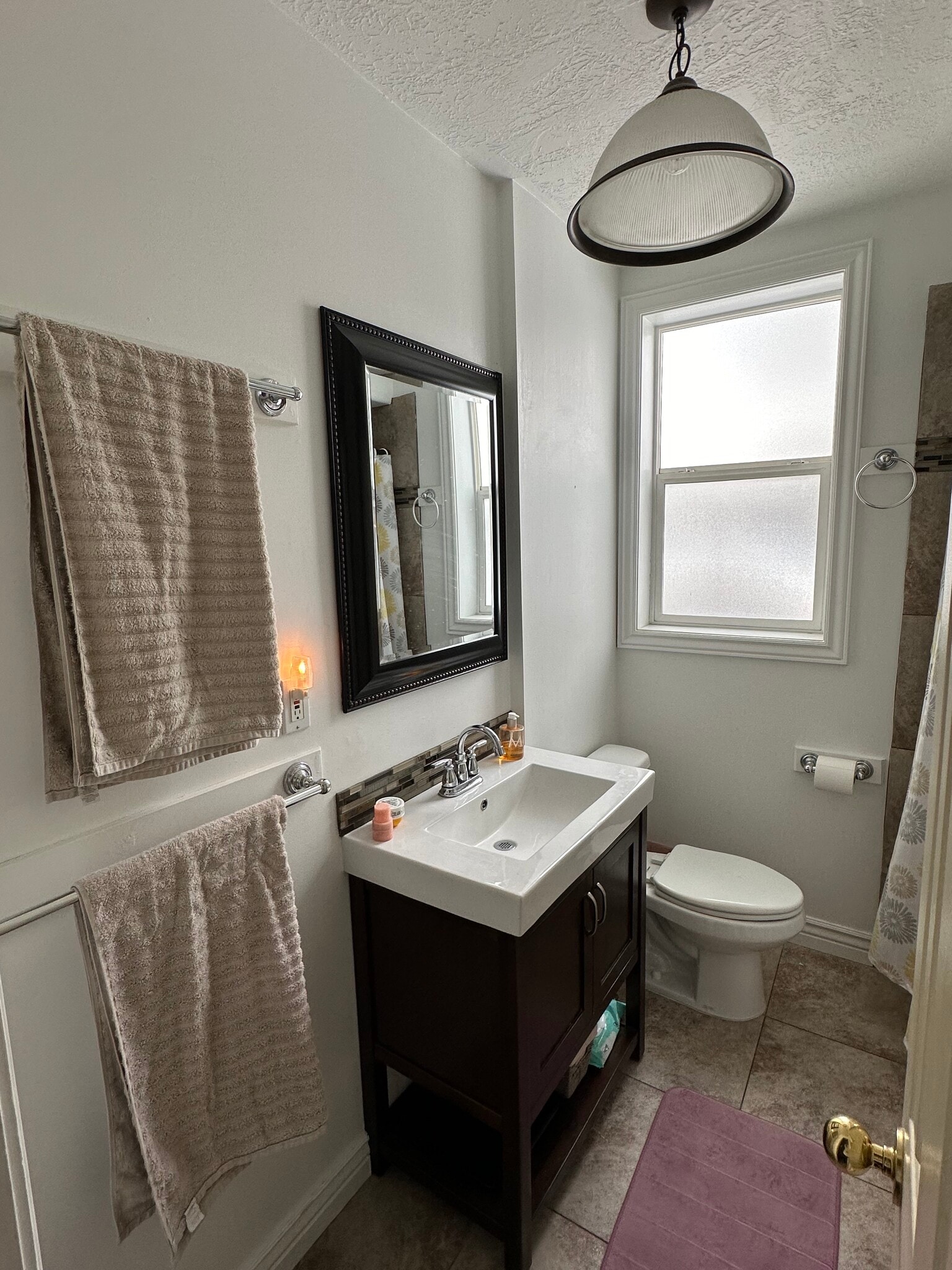 Building Photo - 486-1 E 3rd Ave