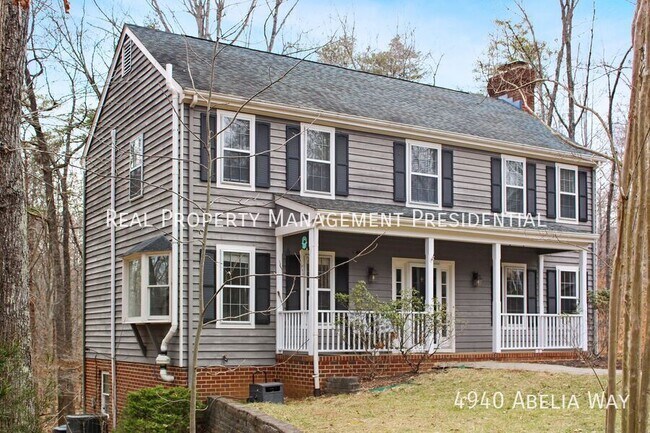 Building Photo - 4940 Abelia Way