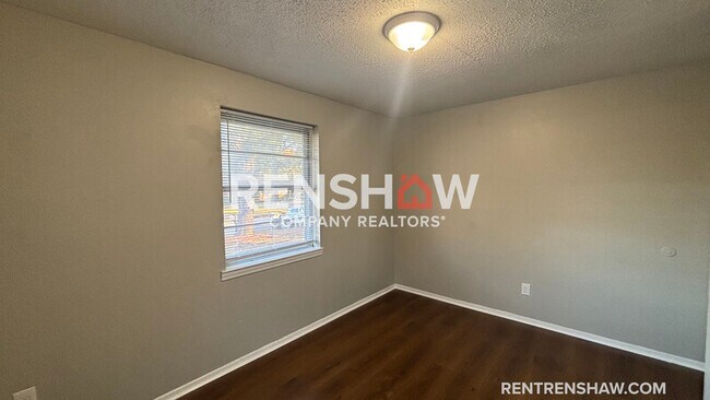 Building Photo - 3667 Southland St