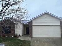 Building Photo - Cozy 3BD/2BA Fenced Yard