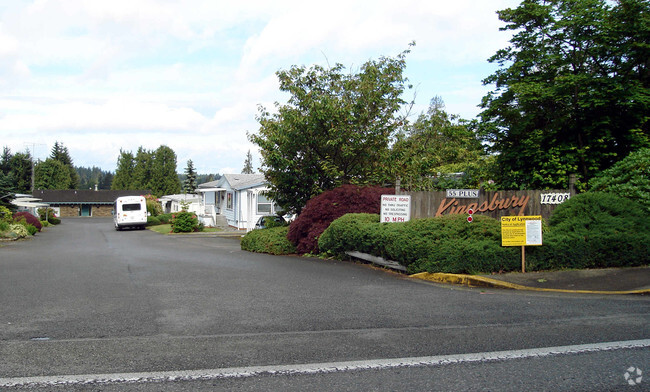 Building Photo - Alpine Ridge East & South