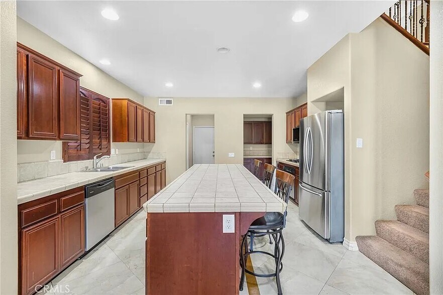 Building Photo - 1411 Scenic Ct