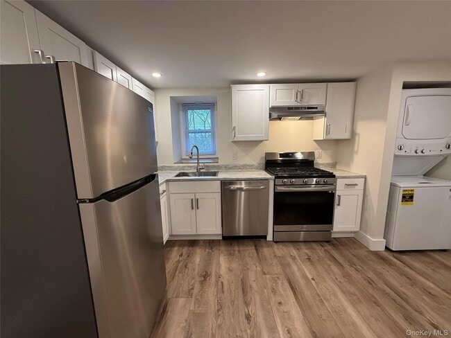 Building Photo - 32 Ketchum Rd