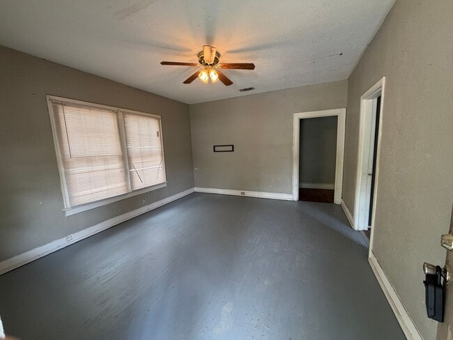 Building Photo - 6111 Lexington-