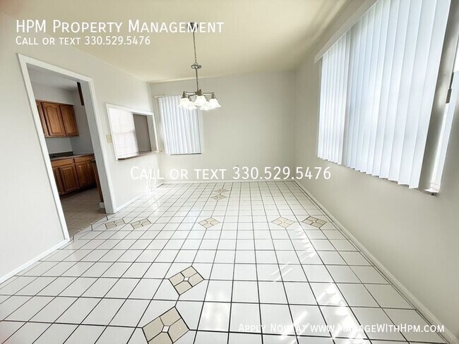 Building Photo - 3310 Warrensville Center Rd