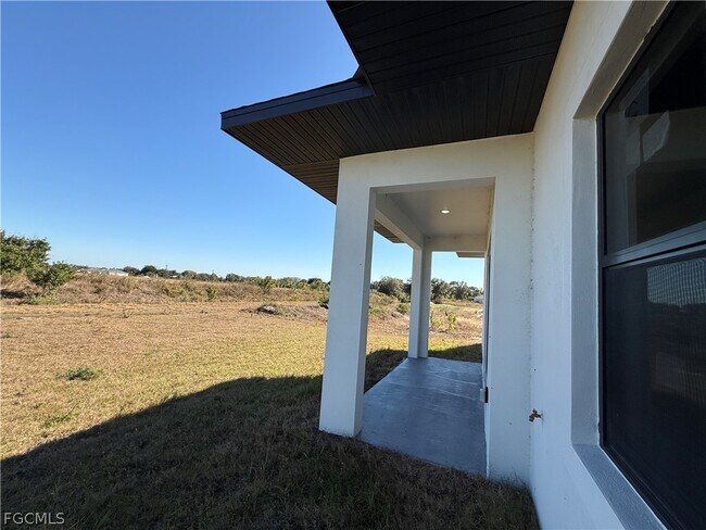 Building Photo - 331 Rawlings Ave