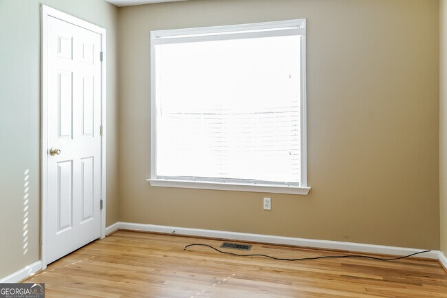 Building Photo - 50 Winterville Dr
