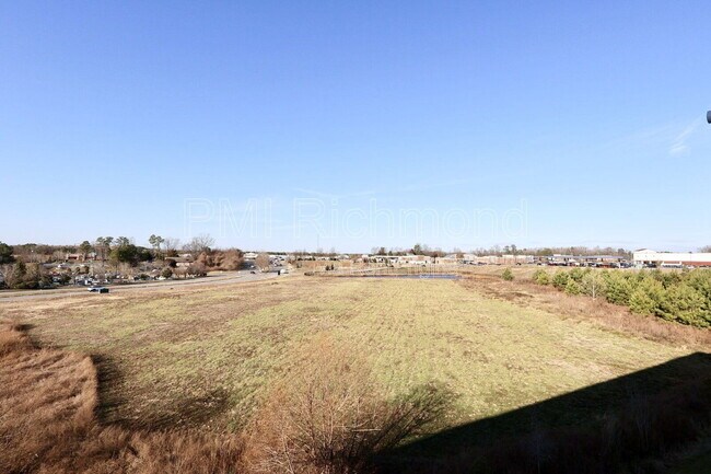 Building Photo - 3800 Maze Runner Dr