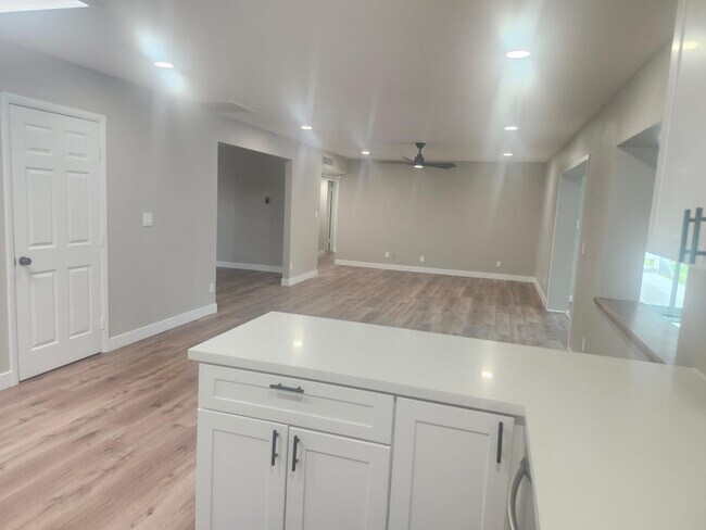 Building Photo - 2267 E Caballero Cir
