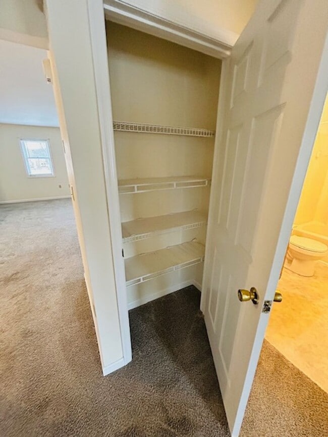 Building Photo - Beautiful 2BR Townhome Near Indian Park – Garage + Storage