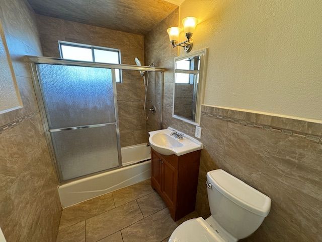 Building Photo - 2813 Independence Ave