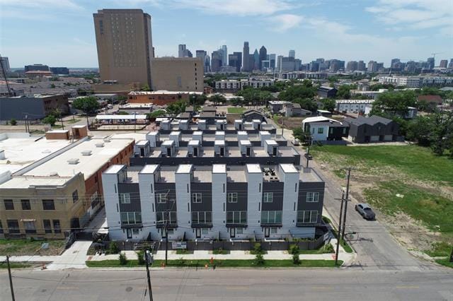 Building Photo - 4440 Scurry St