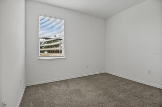 Building Photo - 356 Camellia Ct