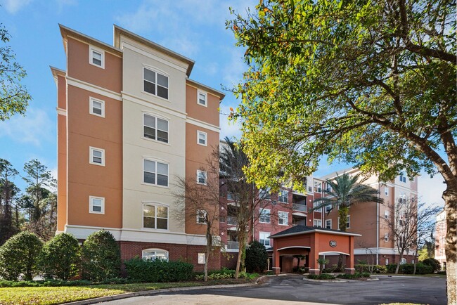 Primary Photo - 2 Bedroom, 2 Bathroom Deerwood Place Condo...