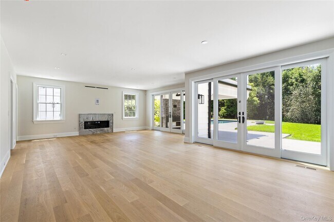 Building Photo - 42 Mamaroneck Rd