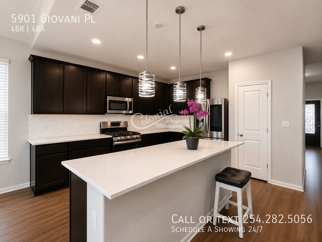Building Photo - 5901 Giovanni Pl