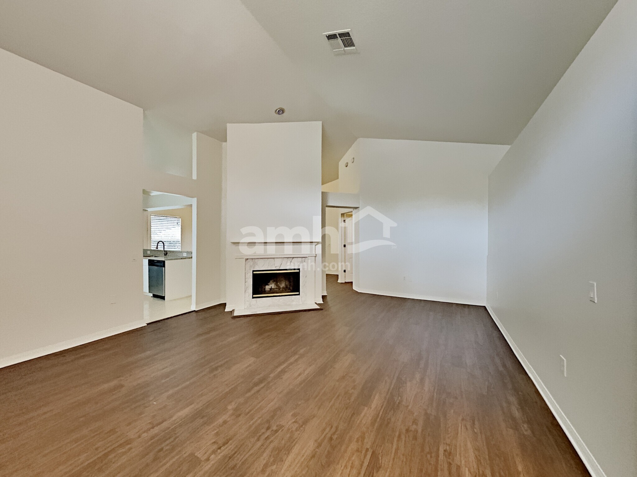 Building Photo - 30640 Tremont Dr