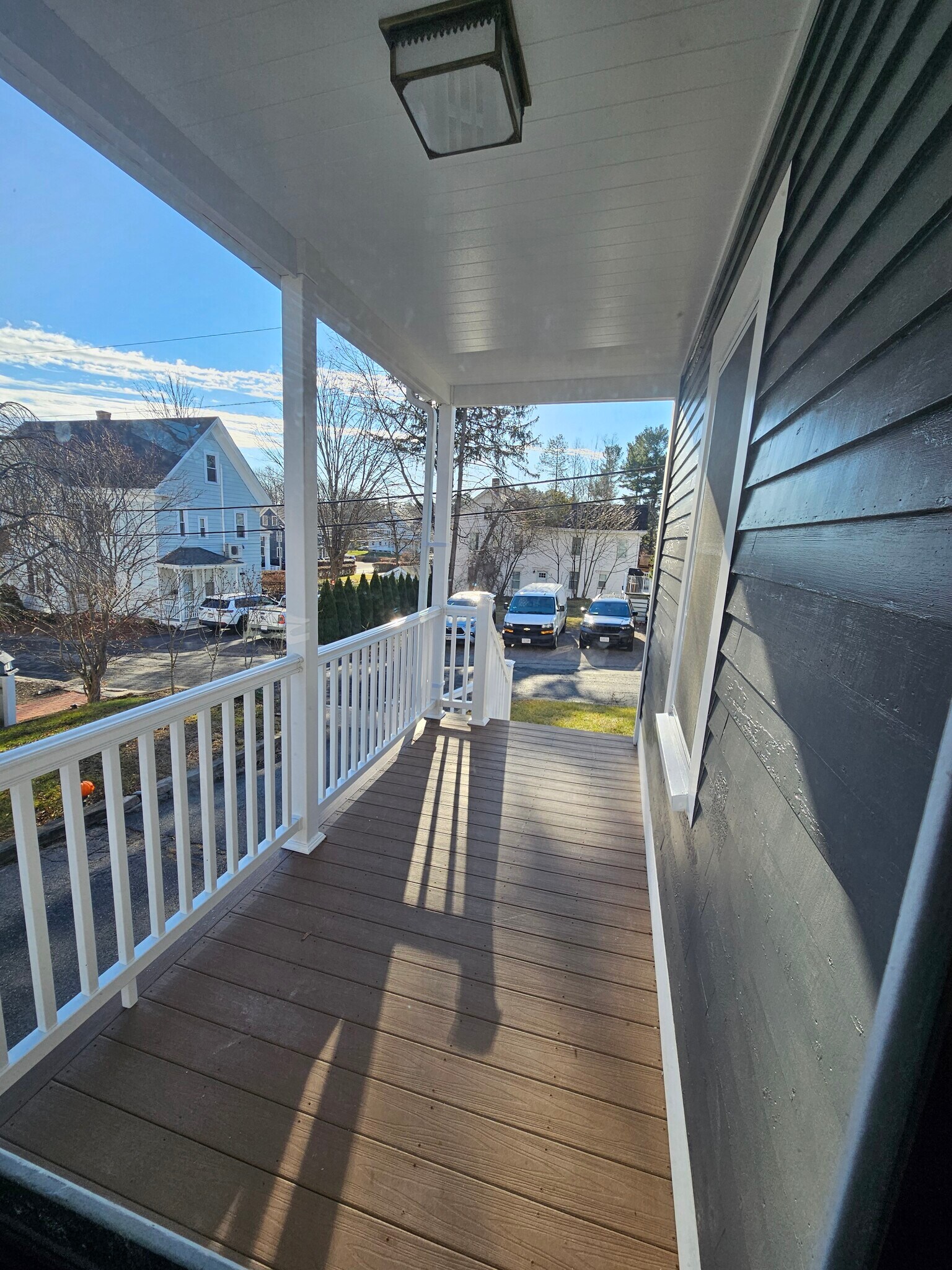 Porch - 7 Howland Ct