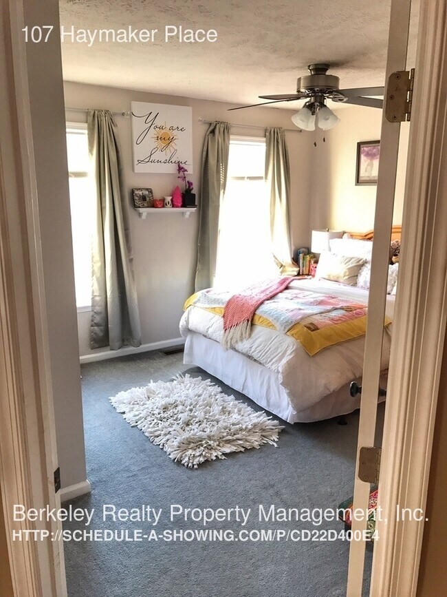 Building Photo - 107 Haymaker Place