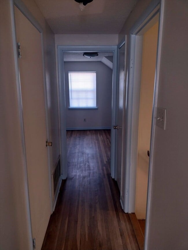 Building Photo - Spacious 4-Bedroom 2-Bath Home in Little Rock's Wakefield Neighborhood