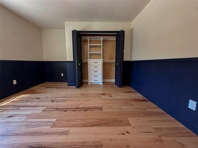 Building Photo - 20338 Fossil Valley Ln