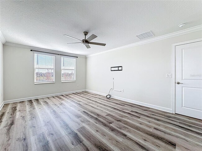 Building Photo - 11939 Satire St