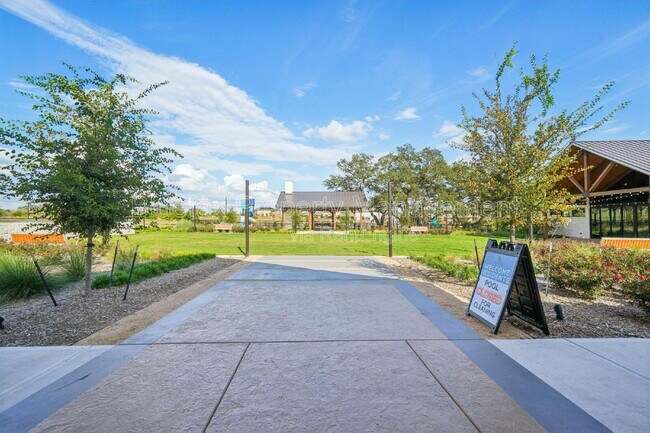 Building Photo - 13855 Siltstone Lp