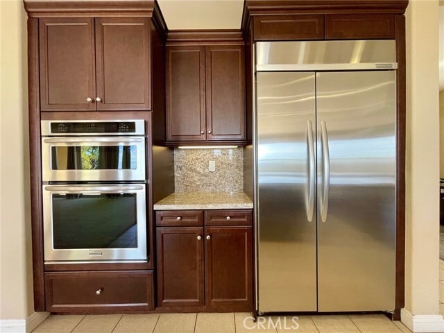 Building Photo - 2652 E Temblor Ranch Dr