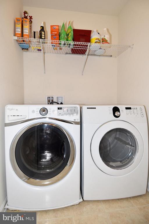 Building Photo - 3082 American Eagle Blvd