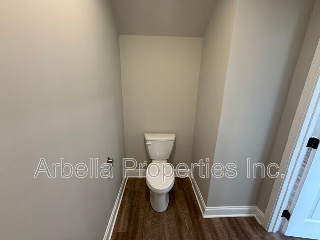 Building Photo - 127 Jess Corby Rd