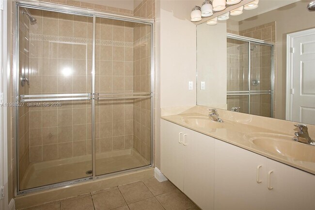 Building Photo - 2409 SW 99th Way