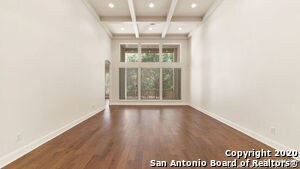 Building Photo - 15 Impala Way