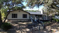 Building Photo - 103 Crestview Dr