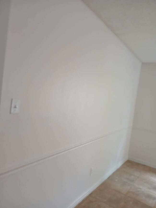 Building Photo - 5146 Erickson Bluff