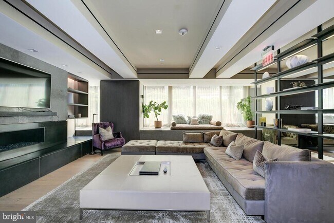 Building Photo - 2501 M St NW