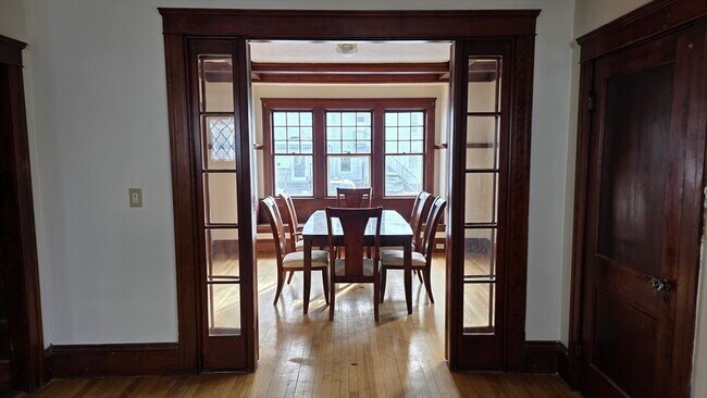 Building Photo - 46 Wachusett St