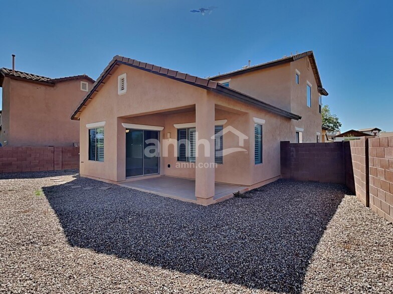 Building Photo - 154 W Camino Espiga