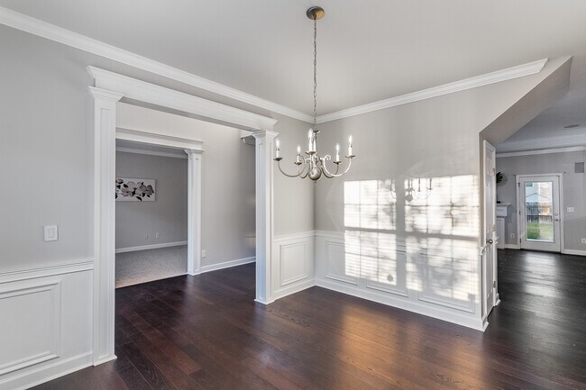 Building Photo - 2902 Framer Ln