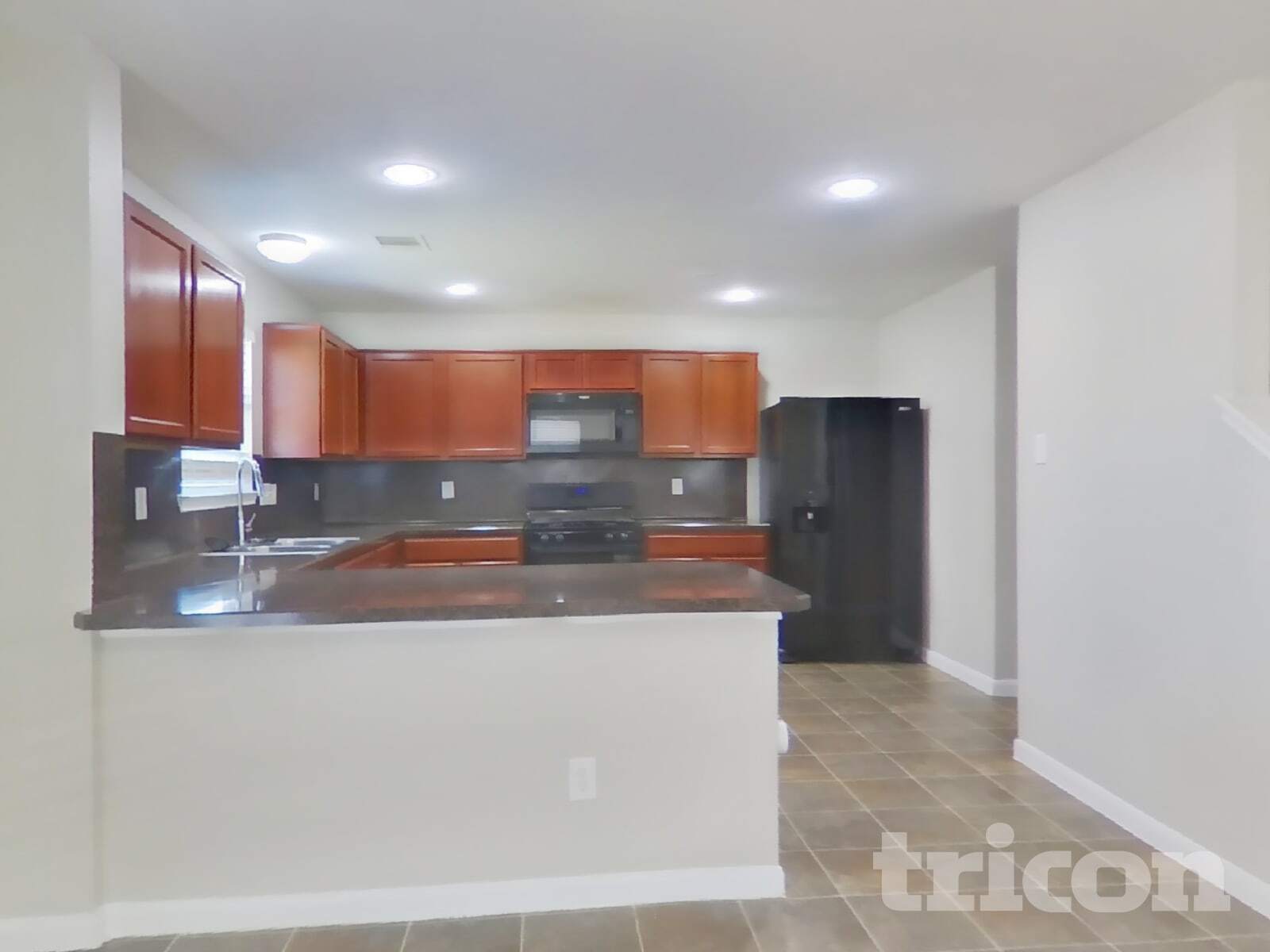 Building Photo - 10914 Tipton Oaks Dr