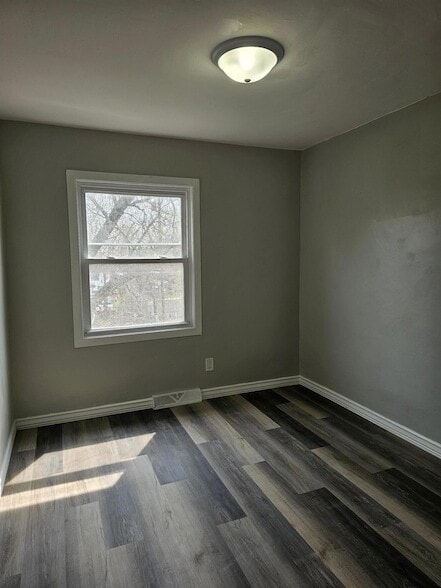 Building Photo - 1533 Tennessee St