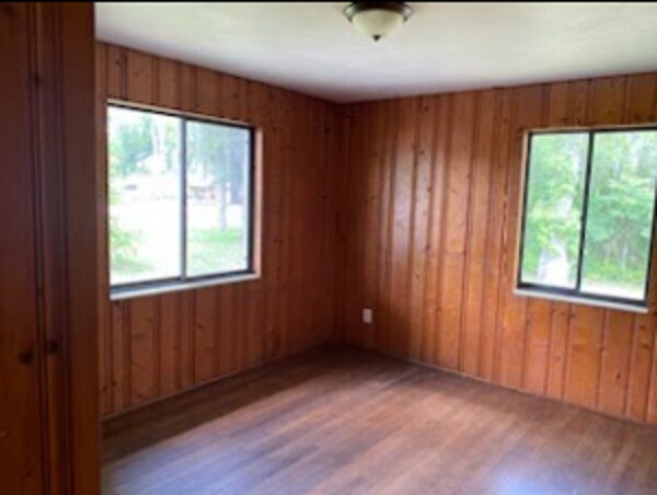 Building Photo - 813 Big Tree Rd