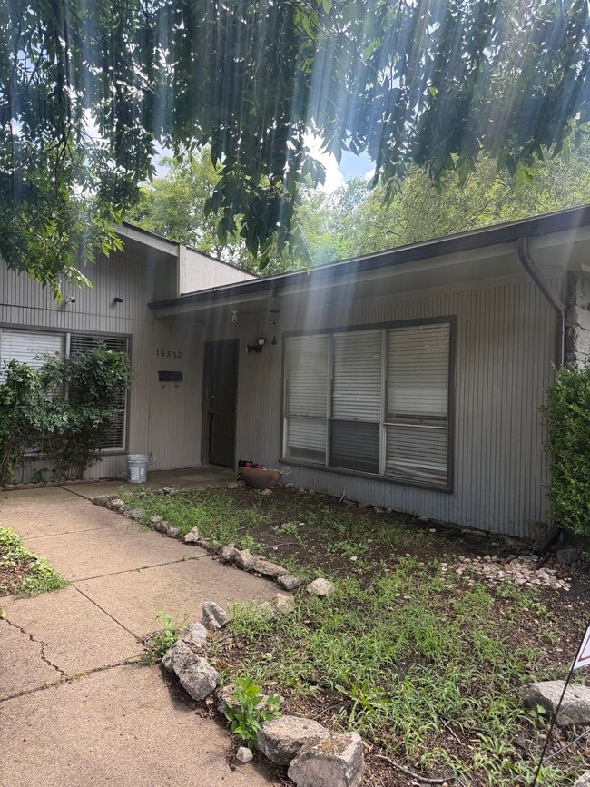 Building Photo - 13532 Red Fern Ln