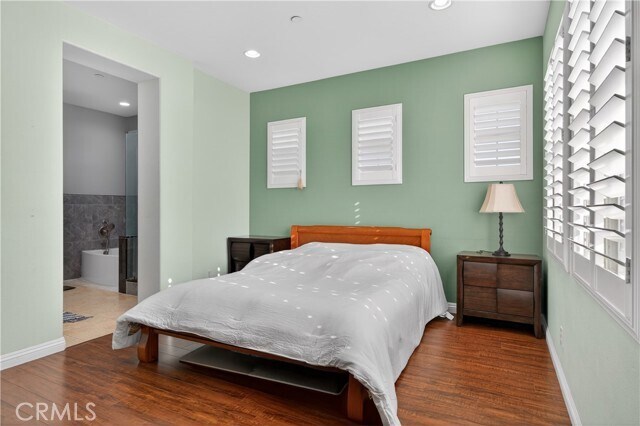 Building Photo - 2128 Cittadin Dr