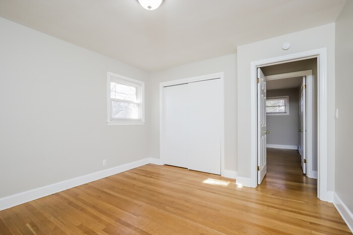 Building Photo - 5140 Sunrise Terrace