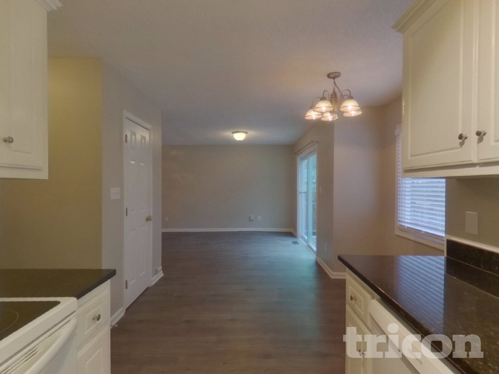 Building Photo - 21 Marabou Ct