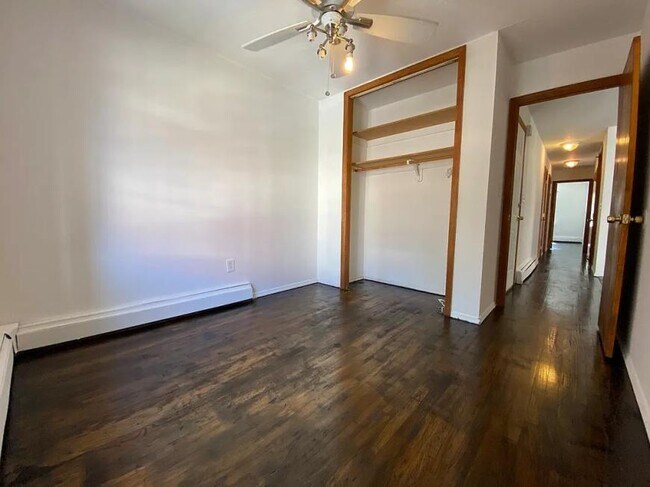 Building Photo - 3 bedroom in BROOKLYN NY 11216