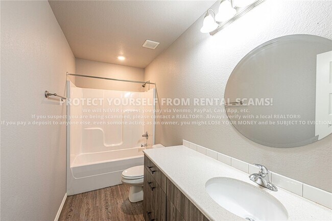 Building Photo - 1287 N Corsica Dr